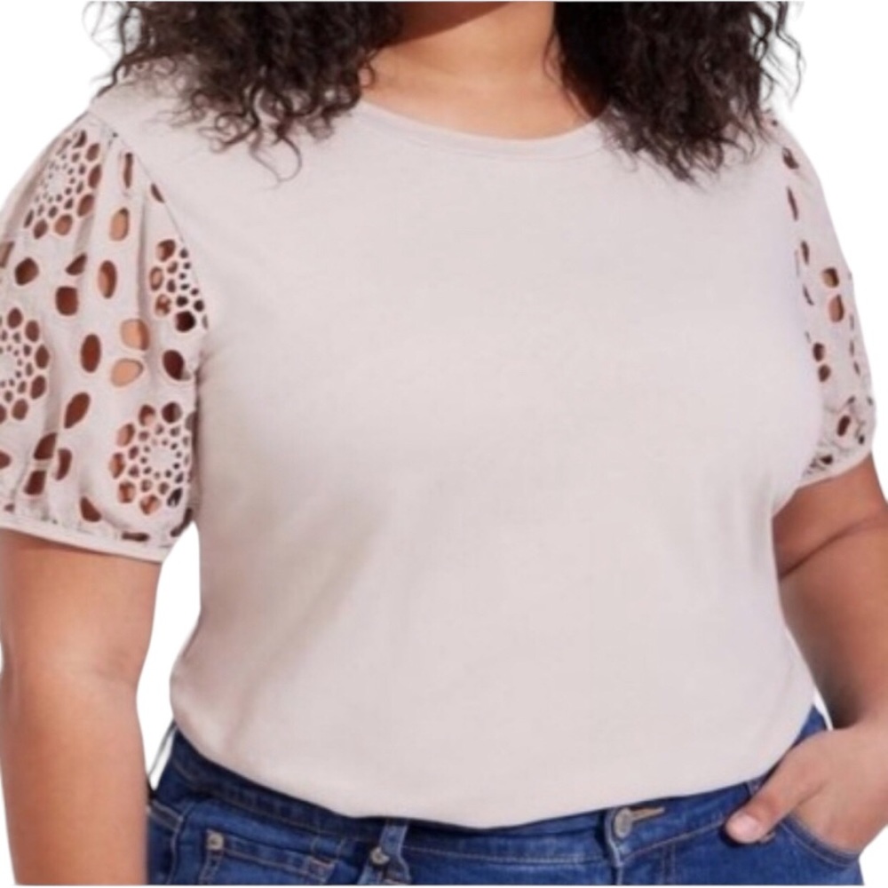 Torrid Cotton Crew Neck Eyelet Sleeve Top - 2X New with tags.